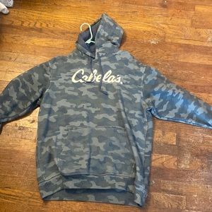 Large cabelas hoodie. (Women’s)
